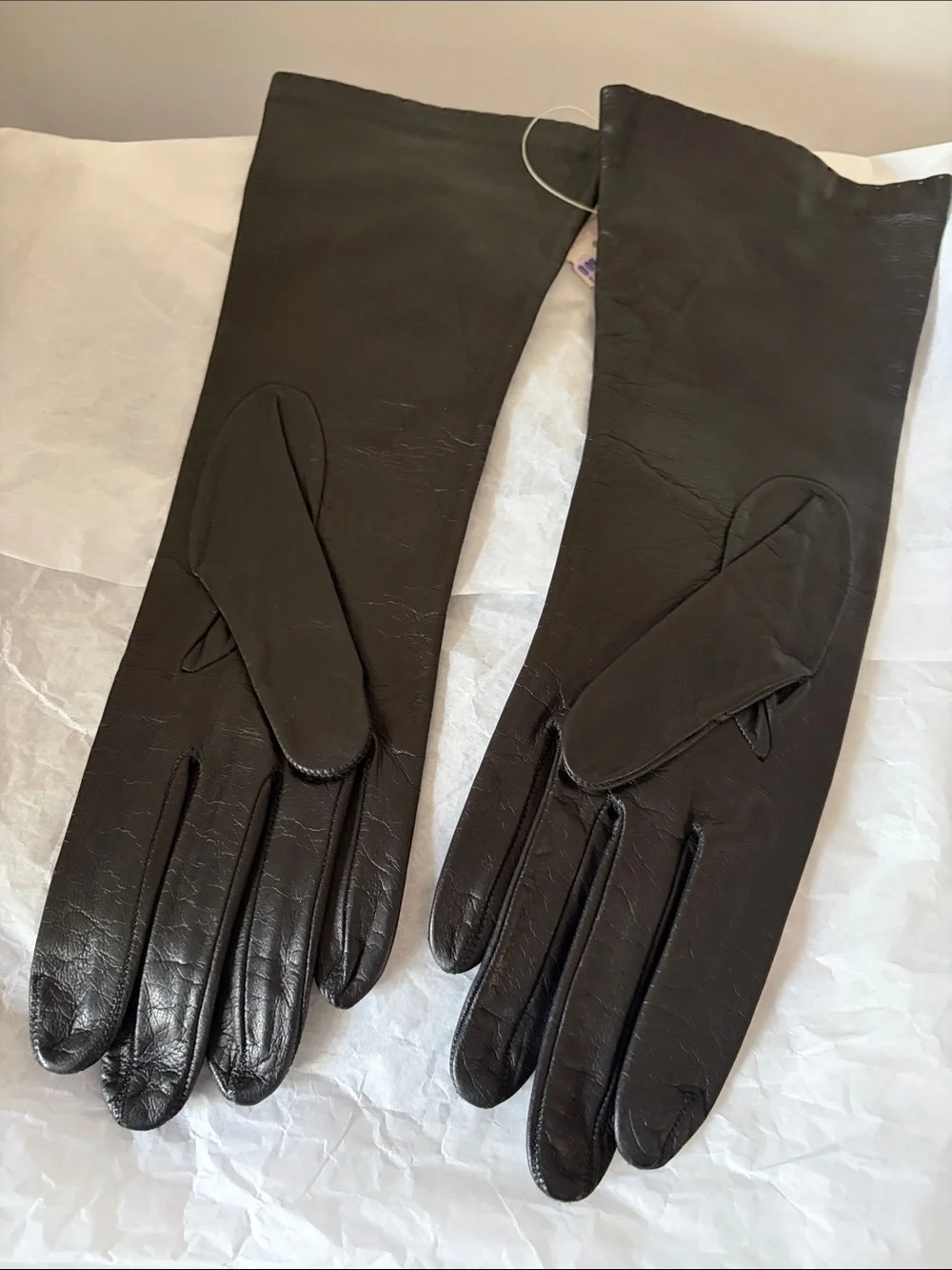 Bonwit Teller VTG Long Leather Driving Gloves - Black - Women’s Hand Size 7